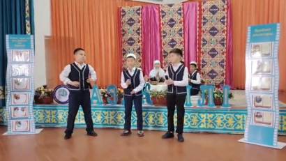 "Тіл арқылы әлемді танимыз, Абай арқылы қазақты танимыз" тақырыбенда тәрбиелік шара болып өтті.