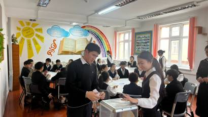 10–11 сынып оқушыларымен «Қазақстан Республикасындағы сайлау туралы» Конституциялық заңның талаптарын насихаттау мақсатында интерактивті квест ойыны өткізілді.