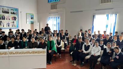 Түркістан облысы прокурорының орынбасары Тлемисов Даулет Бекбашұлының қатысуымен мектеп оқушыларына арналған тікелей эфир форматында онлайн кездесу ұйымдастырылды.